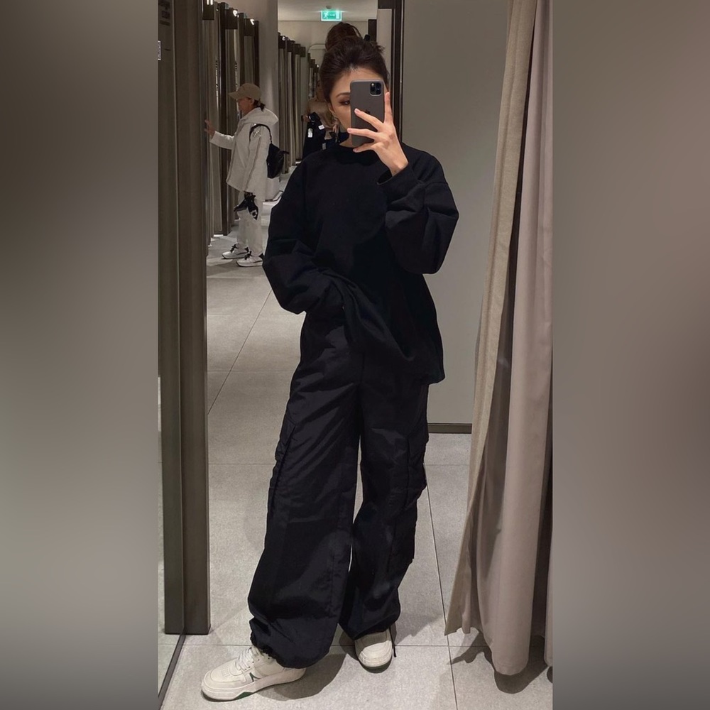 NWT Zara UK Black Nylon Cargo Pants Size XS